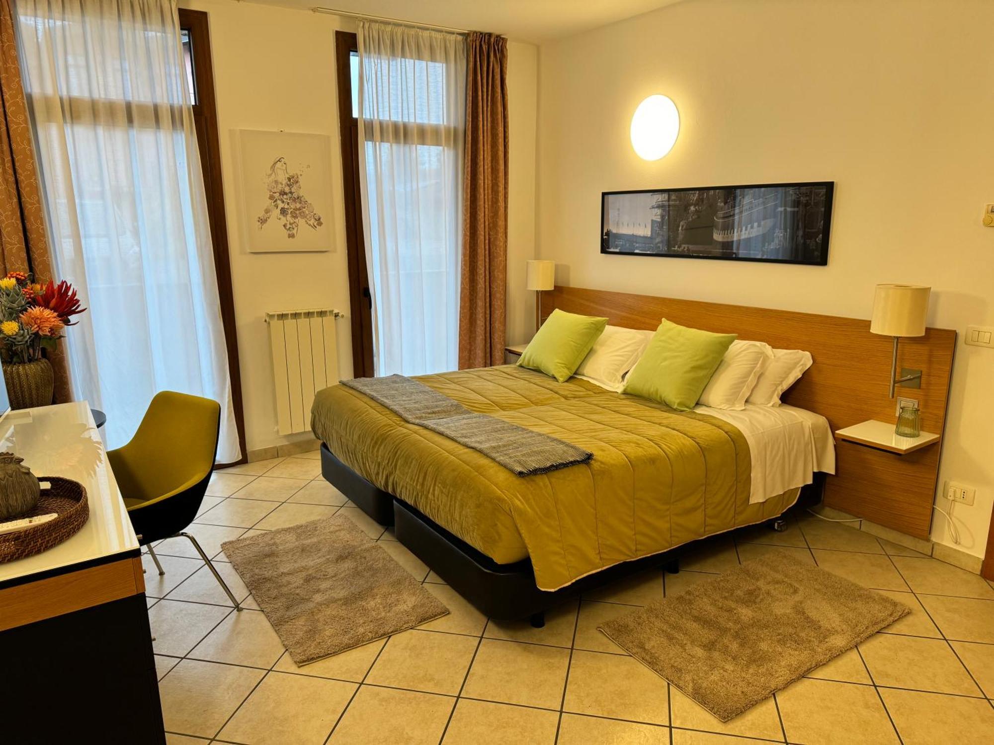 Residence Malpensa Somma Lombardo Buitenkant foto