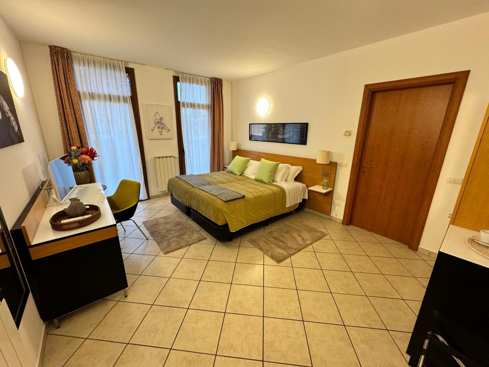 Residence Malpensa Somma Lombardo Buitenkant foto